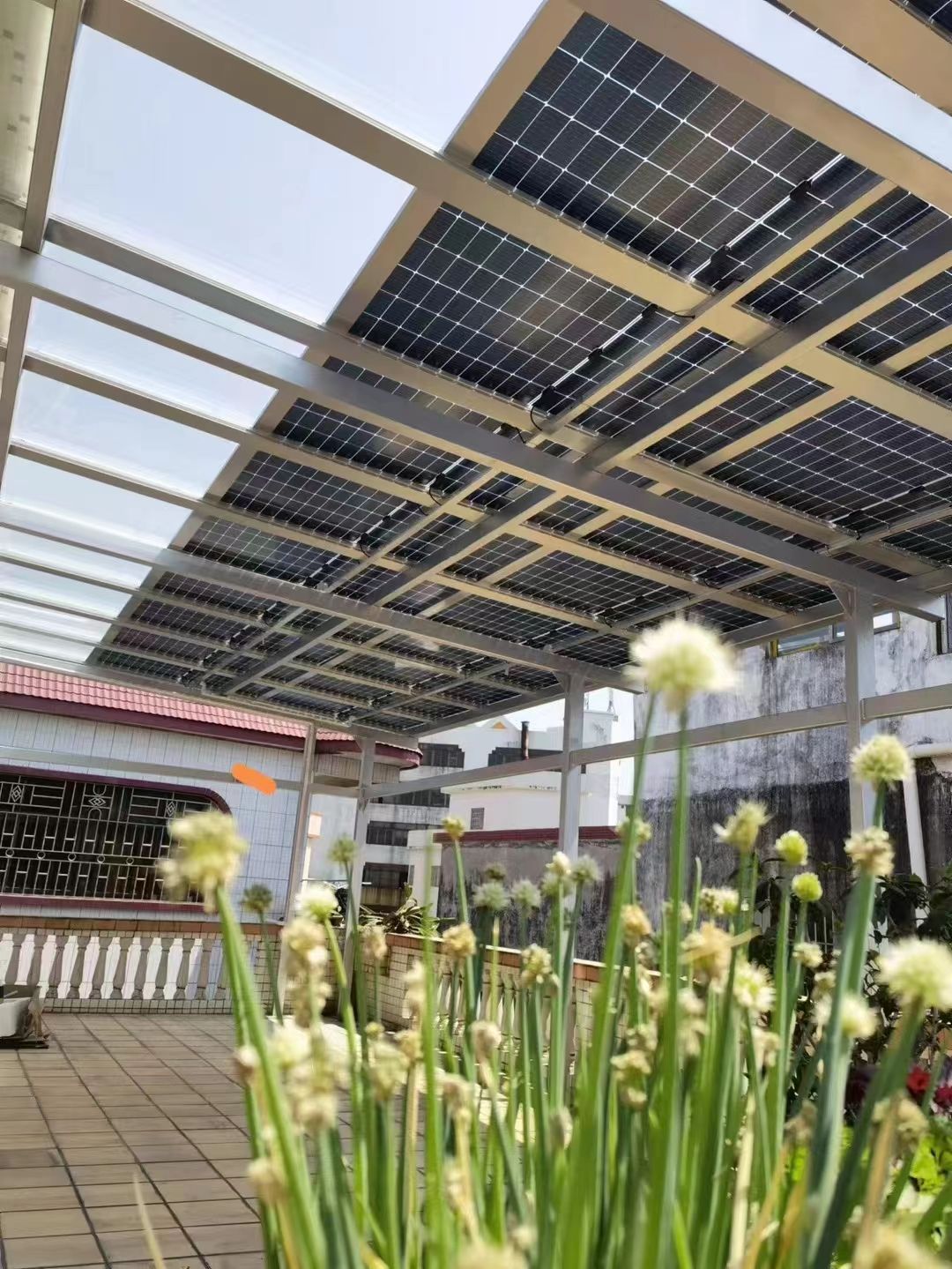 安阳别墅家用屋顶太阳能发电系统安装